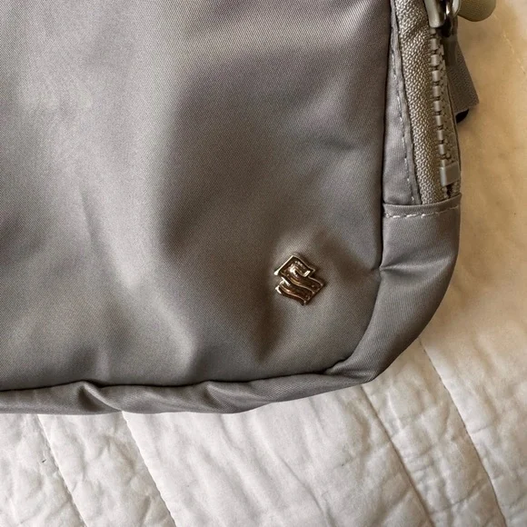 Silver Silversea Gray Belt Bag - Picture 4 of 9